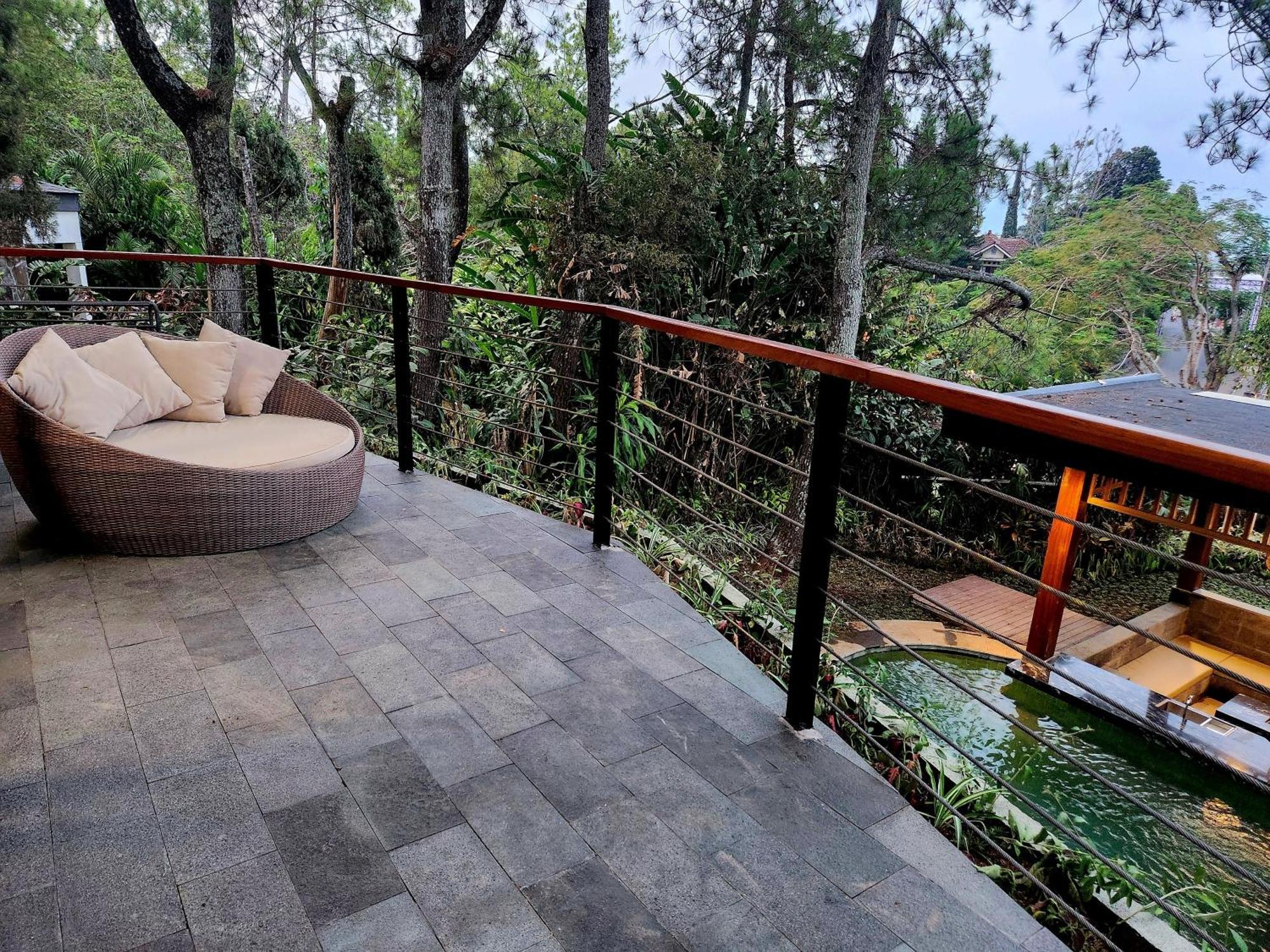 Villa 4-Br Klub Bunga No 4 Batu Malang Exterior foto