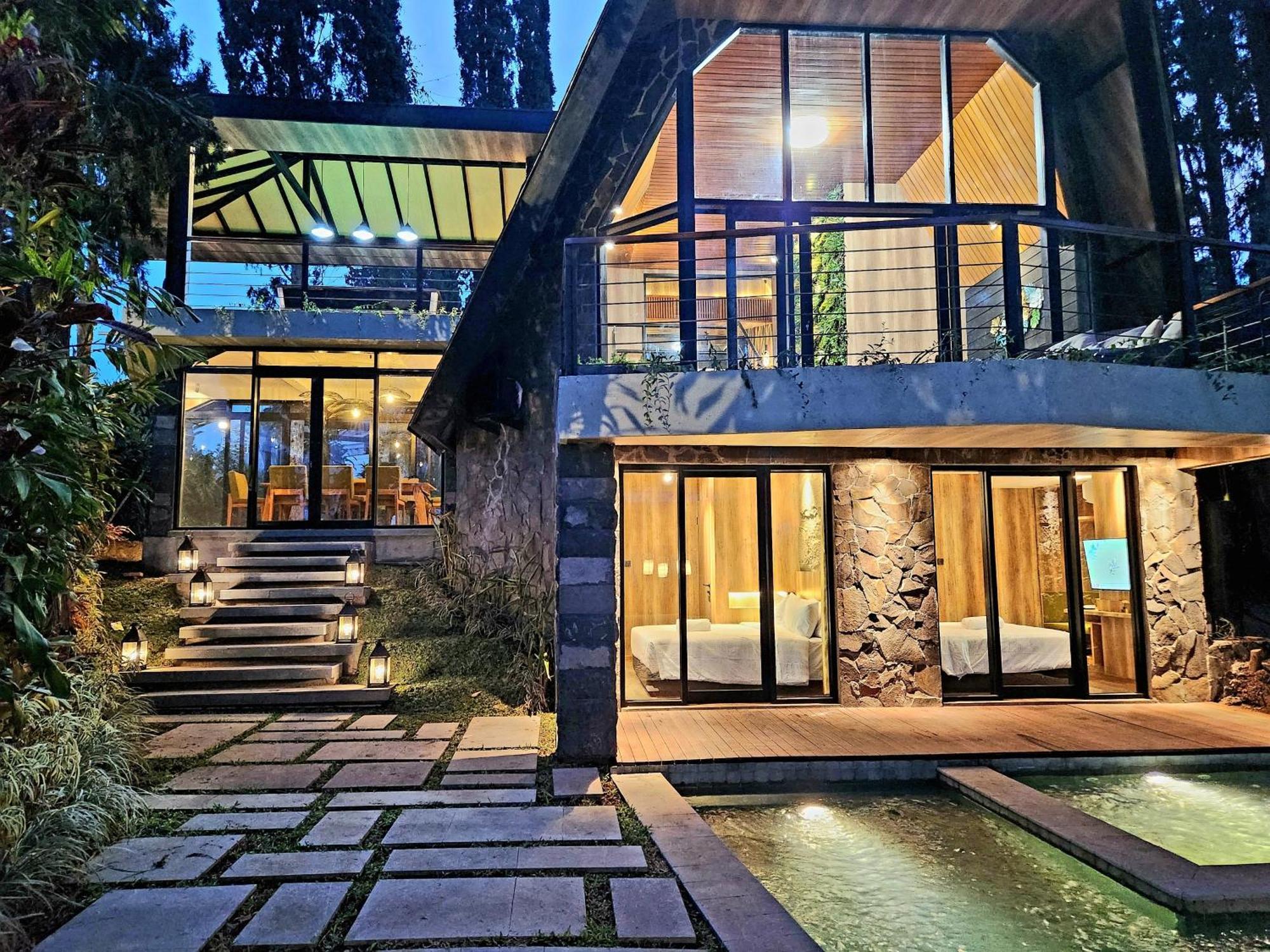 Villa 4-Br Klub Bunga No 4 Batu Malang Exterior foto